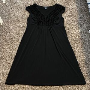 Glamour Soft & Silky Cap Sleeve A Line V-Neck Dress with Ruffle Detail-Size 14 W